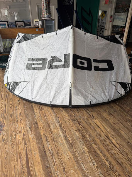 Demo Core XR6 8m Kitesurfing Kite only Used