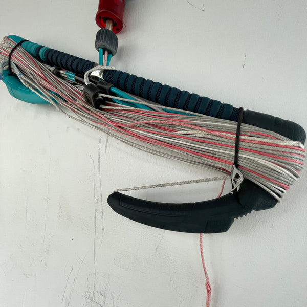 Demo 2020 Airush Ultra V2 Adjustable Control Bar used