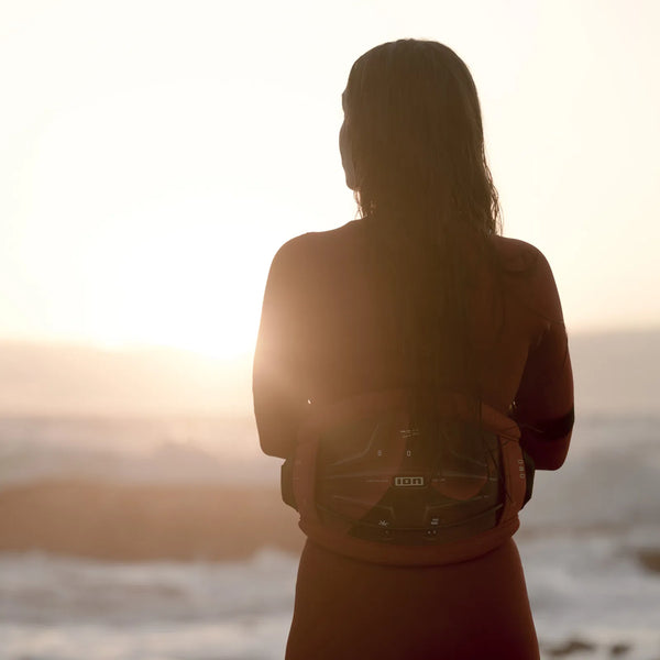 2025 Ion Sol Curv Kite Harness Women