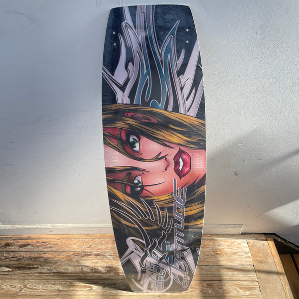 Demo Latitude Blonde 134x32 cm board only