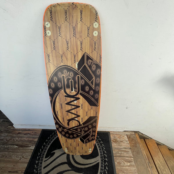 Demo  Advance Hydra technology 130x36,5 cm board  Used