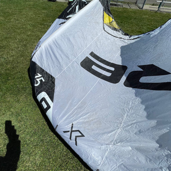Demo Core XR6 15m LW Kitesurfing Kite only Used